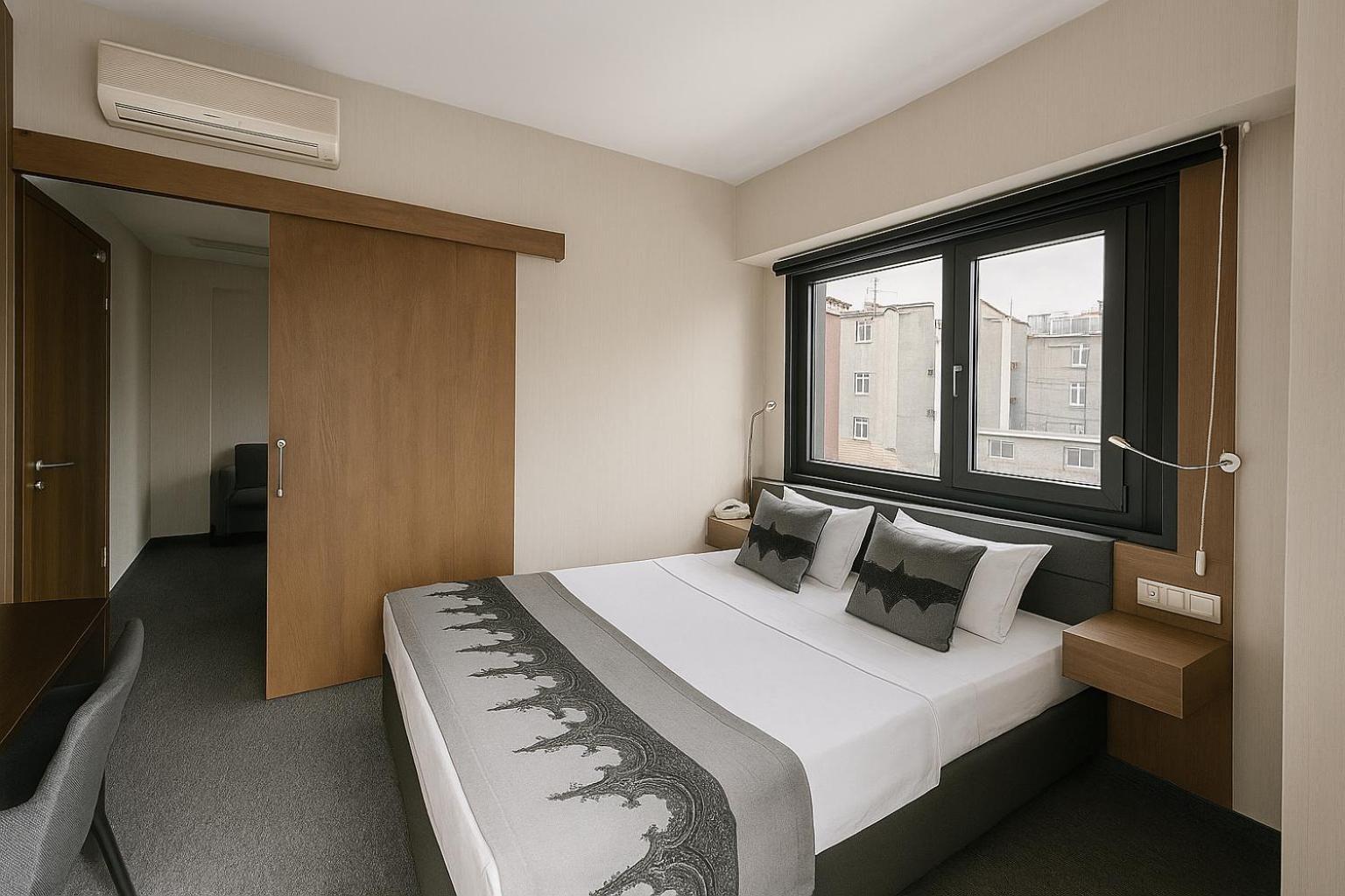 Black Art Otel Istanbul Exterior photo